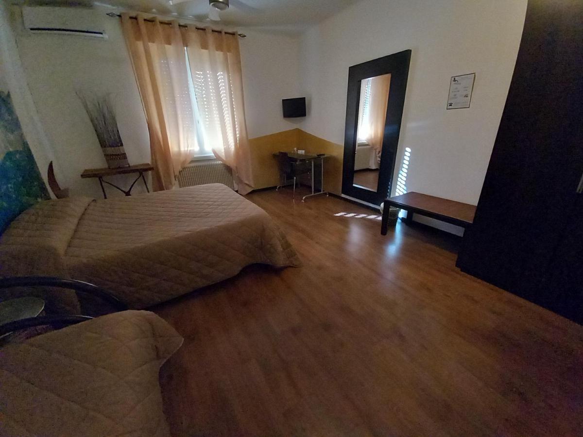 Bed & Breakfast Al Nettuno Тренто Екстер'єр фото